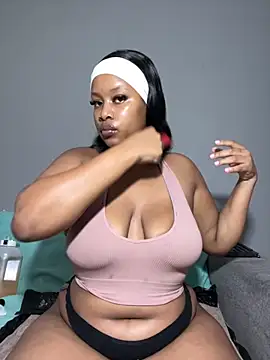 MimiCurves online show from 15, 11, 2025