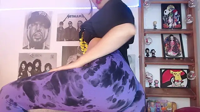 Snapshot of Meowlody chatting on 13, 1, 2025 Meowlody online show from 13, 1, 2025
