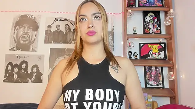 Snapshot of Meowlody chatting on 11, 10, 2025 Meowlody online show from 11, 10, 2025