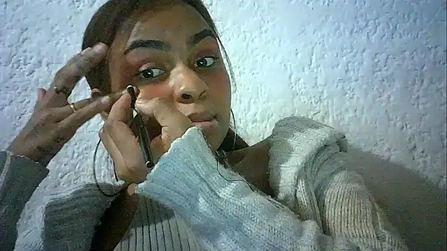 Snapshot of Bellabeltrann chatting on 22, 12, 2025 Bellabeltrann online show from 22, 12, 2025