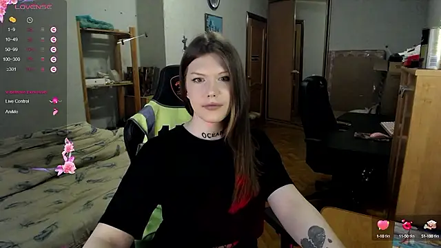 Snapshot of MicheleDoll chatting on 6, 12, 2024 MicheleDoll online show from 6, 12, 2024