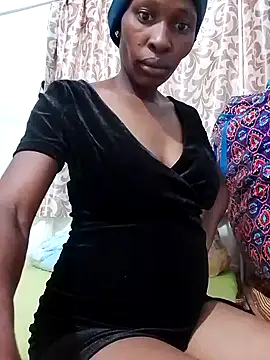 LOVELY-2BERRY online show from 12, 1, 2026