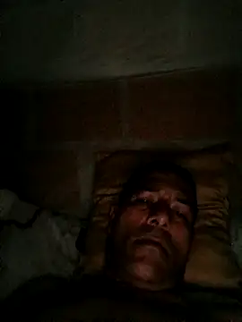 Snapshot of Janle_19c chatting on 14, 12, 2025 Janle 19c online show from 14, 12, 2025