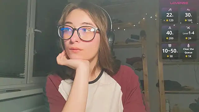 monlight  dana online show from 11, 11, 2025