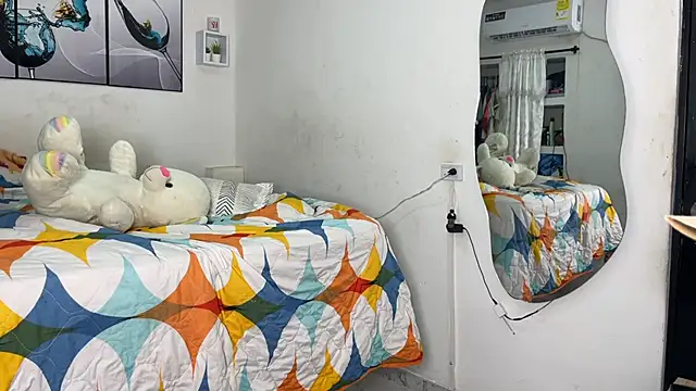 wendy alejo1712 online show from 11, 9, 2025