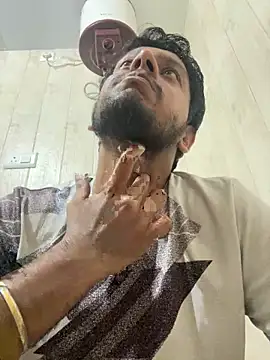 Snapshot of indianhotche chatting on 9, 10, 2025 indianhotche online show from 9, 10, 2025