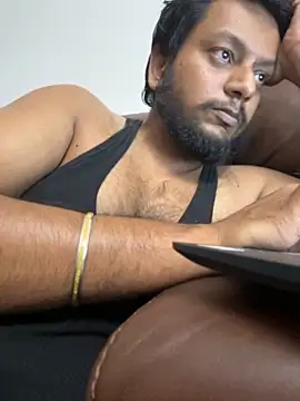 Snapshot of indianhotche chatting on 11, 11, 2025 indianhotche online show from 11, 11, 2025