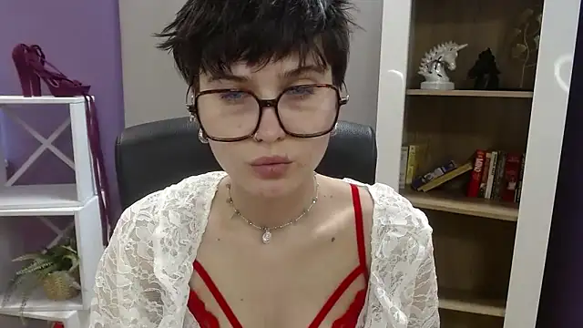 sarah perfect online show from 26, 3, 2026