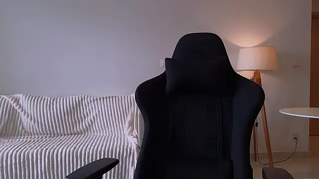 Snapshot of VanessaBayer2 chatting on 13, 12, 2024 VanessaBayer2 online show from 13, 12, 2024