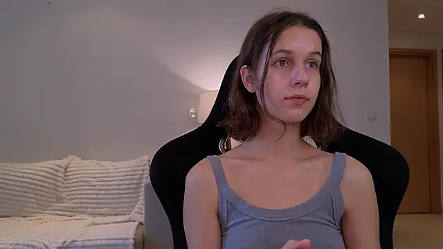 Snapshot of VanessaBayer2 chatting on 23, 12, 2024 VanessaBayer2 online show from 23, 12, 2024