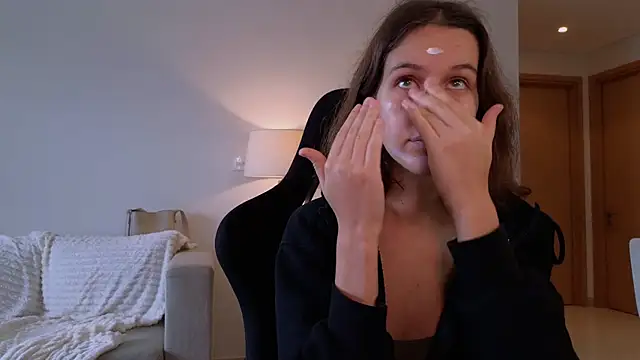 Snapshot of VanessaBayer2 chatting on 26, 12, 2024 VanessaBayer2 online show from 26, 12, 2024