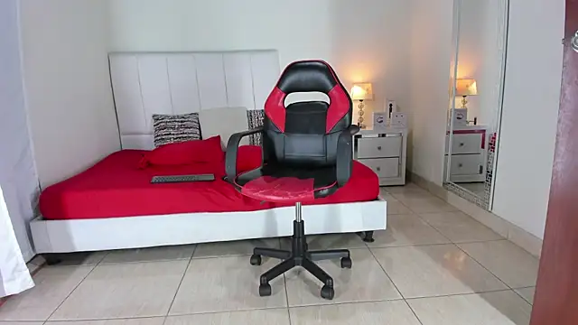 Snapshot of MarilynDavies chatting on 29, 12, 2024 MarilynDavies online show from 29, 12, 2024