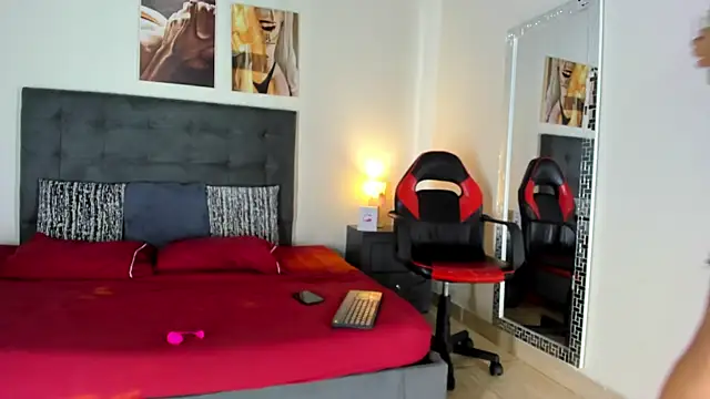 Snapshot of MarilynDavies chatting on 8, 2, 2025 MarilynDavies online show from 8, 2, 2025