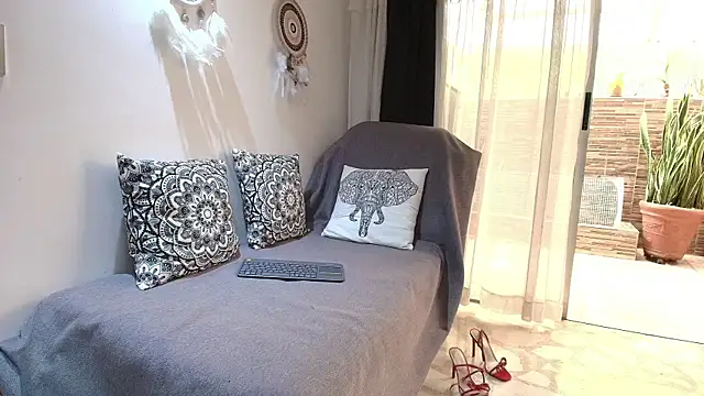 Snapshot of MarilynDavies chatting on 14, 3, 2025 MarilynDavies online show from 14, 3, 2025