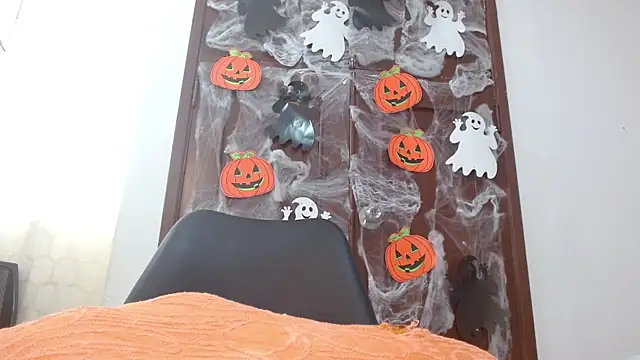 Darliin G online show from 22, 10, 2025