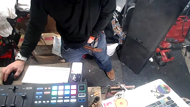 tongueispowerr6d9 online show from 7, 1, 2025