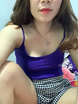 Baby-bigtits online show from 28, 2, 2025
