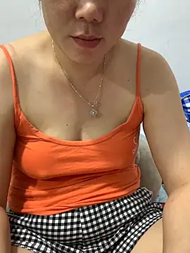 Baby-bigtits online show from 15, 11, 2025