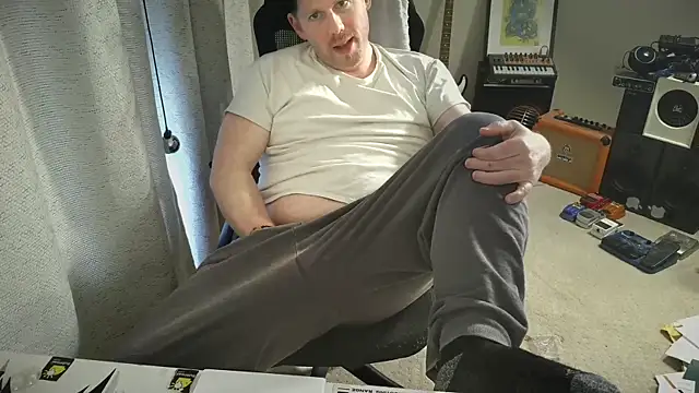 Snapshot of Rock_Pierce chatting on 26, 2, 2026 Rock Pierce online show from 26, 2, 2026