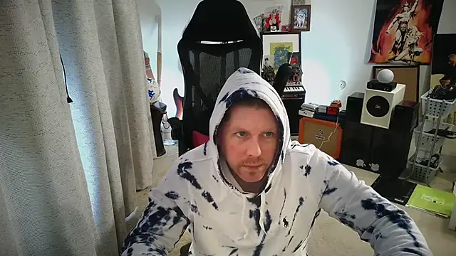 Snapshot of Rock_Pierce chatting on 14, 3, 2026 Rock Pierce online show from 14, 3, 2026