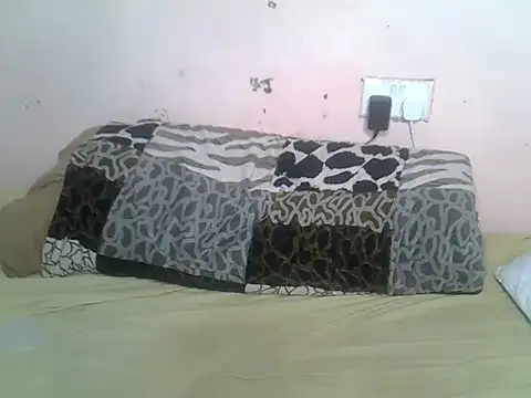 Snapshot of sweet_rozie chatting on 5, 3, 2026 sweet rozie online show from 5, 3, 2026