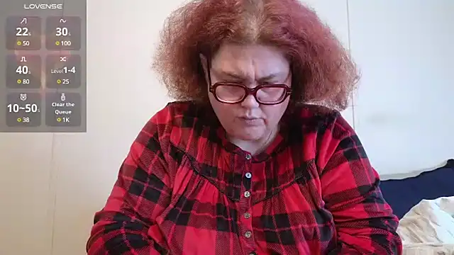 Snapshot of EmberCum chatting on 8, 1, 2025 EmberCum online show from 8, 1, 2025