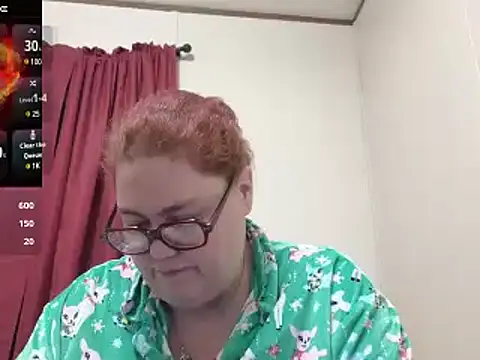 Snapshot of EmberCum chatting on 18, 2, 2025 EmberCum online show from 18, 2, 2025