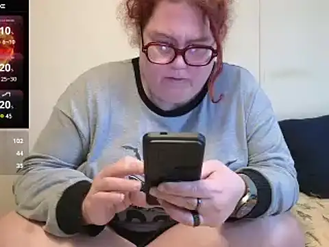 Snapshot of EmberCum chatting on 27, 2, 2025 EmberCum online show from 27, 2, 2025