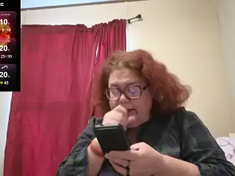 Snapshot of EmberCum chatting on 1, 3, 2025 EmberCum online show from 1, 3, 2025