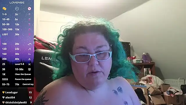 Snapshot of EmberCum chatting on 22, 10, 2025 EmberCum online show from 22, 10, 2025