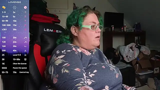 Snapshot of EmberCum chatting on 25, 10, 2025 EmberCum online show from 25, 10, 2025