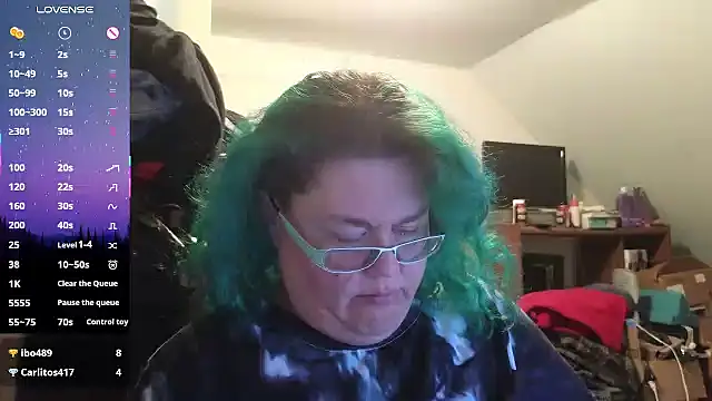 Snapshot of EmberCum chatting on 27, 10, 2025 EmberCum online show from 27, 10, 2025