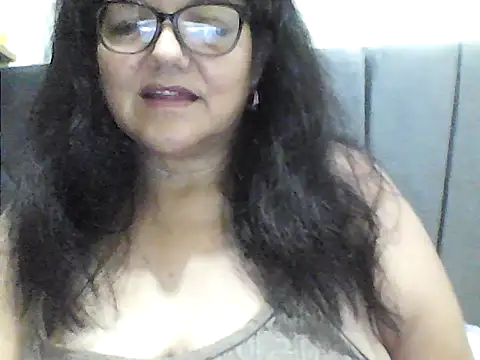kassandra02 online show from 10, 10, 2025