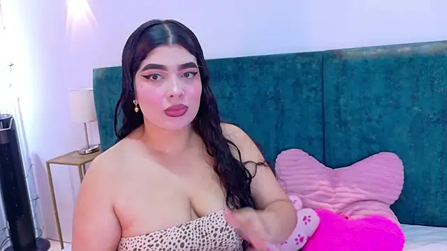 Snapshot of AgathaLynx chatting on 11, 10, 2025 AgathaLynx online show from 11, 10, 2025