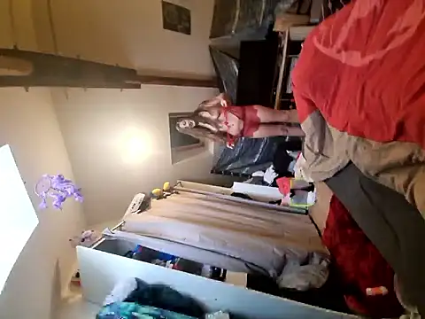 LoLa-69-X online show from 9, 10, 2025