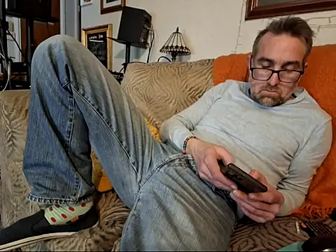 bibananaman online show from 10, 3, 2025