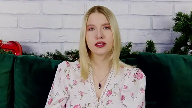 LiliLinn online show from 15, 1, 2025