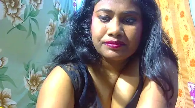 sexy roma online show from 11, 3, 2025