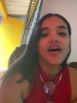 ElaEndez  online show from 1, 1, 2025