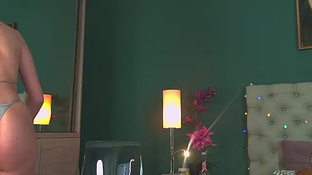 AlicePirs online show from 4, 1, 2025