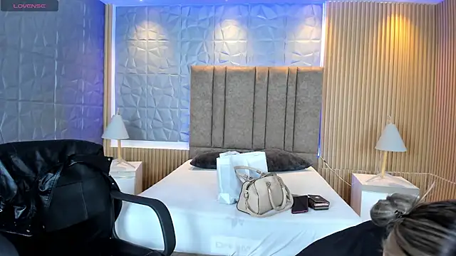 Alessia Taylorr online show from 15, 10, 2025