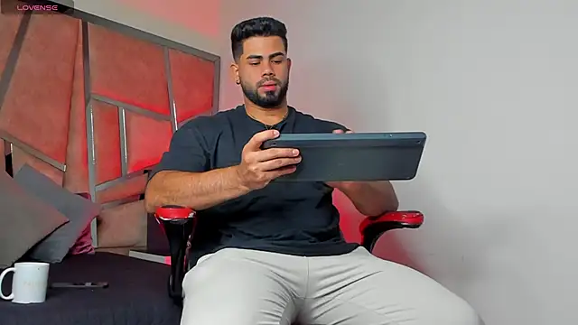 noah crux online show from 13, 12, 2024