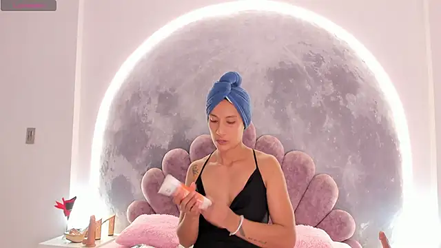 Valeria Fitness online show from 19, 3, 2026