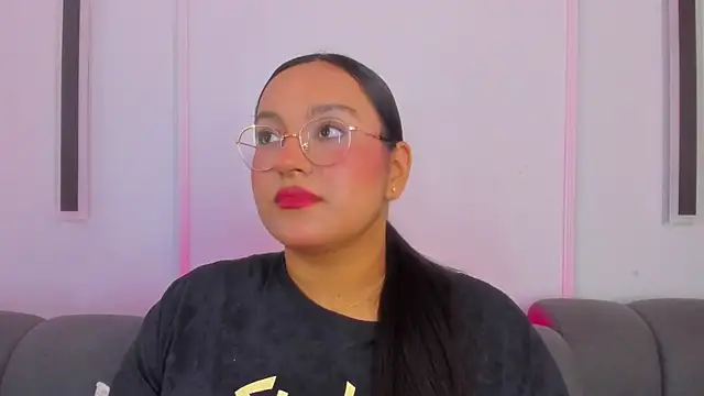 ellamontoya online show from 4, 12, 2025