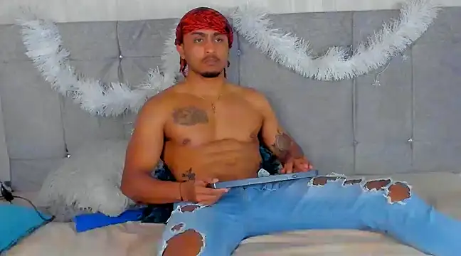 Mateo Reales online show from 31, 12, 2024