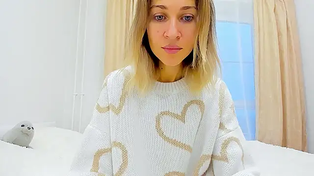 Snapshot of Mona_Cruz chatting on 2, 12, 2024 Mona Cruz online show from 2, 12, 2024