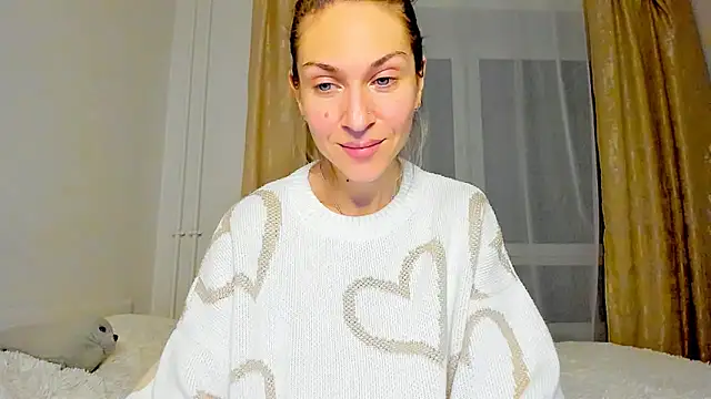 Snapshot of Mona_Cruz chatting on 15, 3, 2025 Mona Cruz online show from 15, 3, 2025