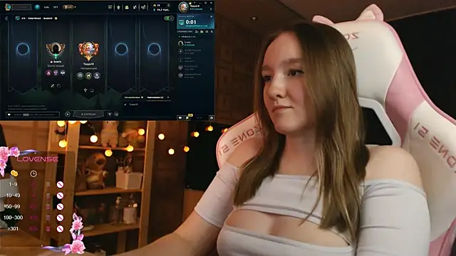 MoonlishSiren online show from 26, 10, 2025