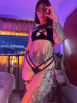 Snapshot of ValenGray chatting on 13, 11, 2025 ValenGray online show from 13, 11, 2025