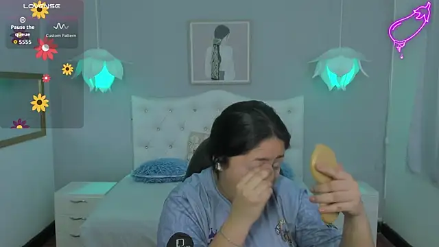 Snapshot of Lisa7_7 chatting on 19, 11, 2025 Lisa7 7 online show from 19, 11, 2025